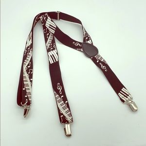 Music note suspenders